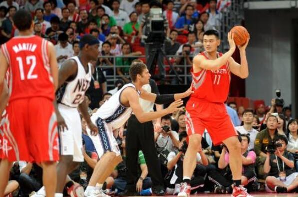 但场外的爱 但场外的爱