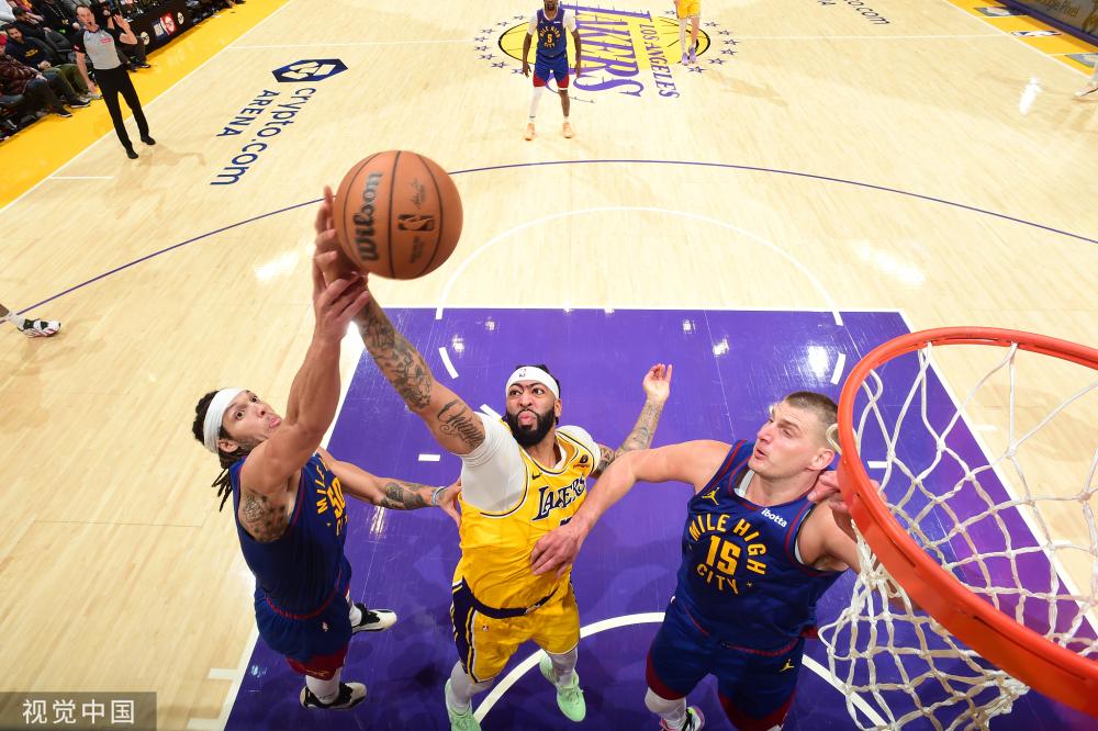 距似乎不大 距似乎不大