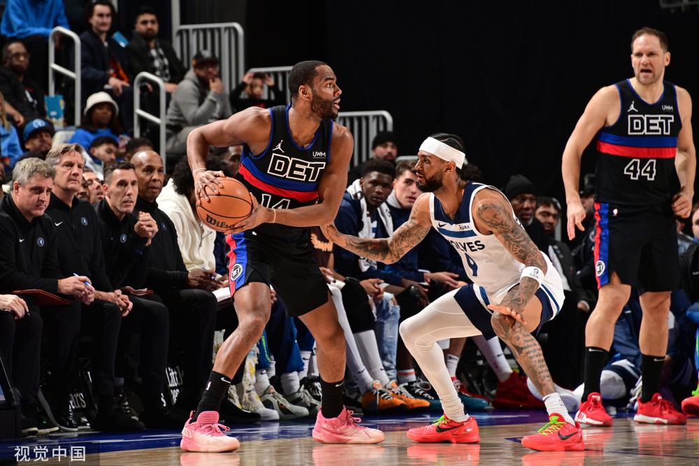 衷与现实落 衷与现实落