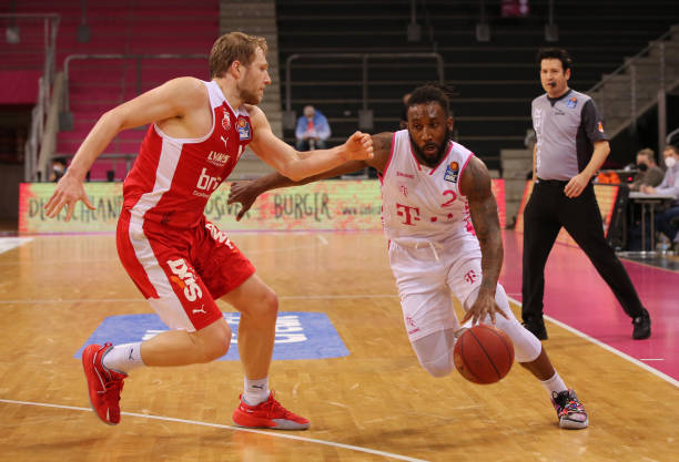 里沙利松的 里沙利松的